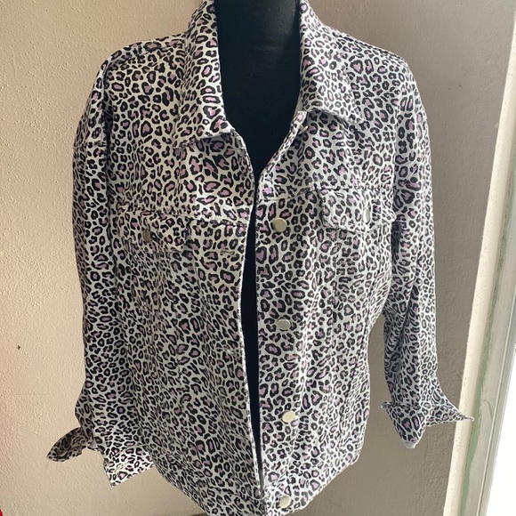 Jackets & Blazers - Leopard Print Denim Jacket